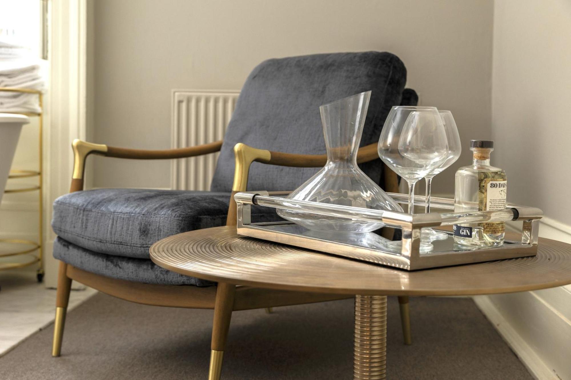 Apartment Malvern - By Luxury *