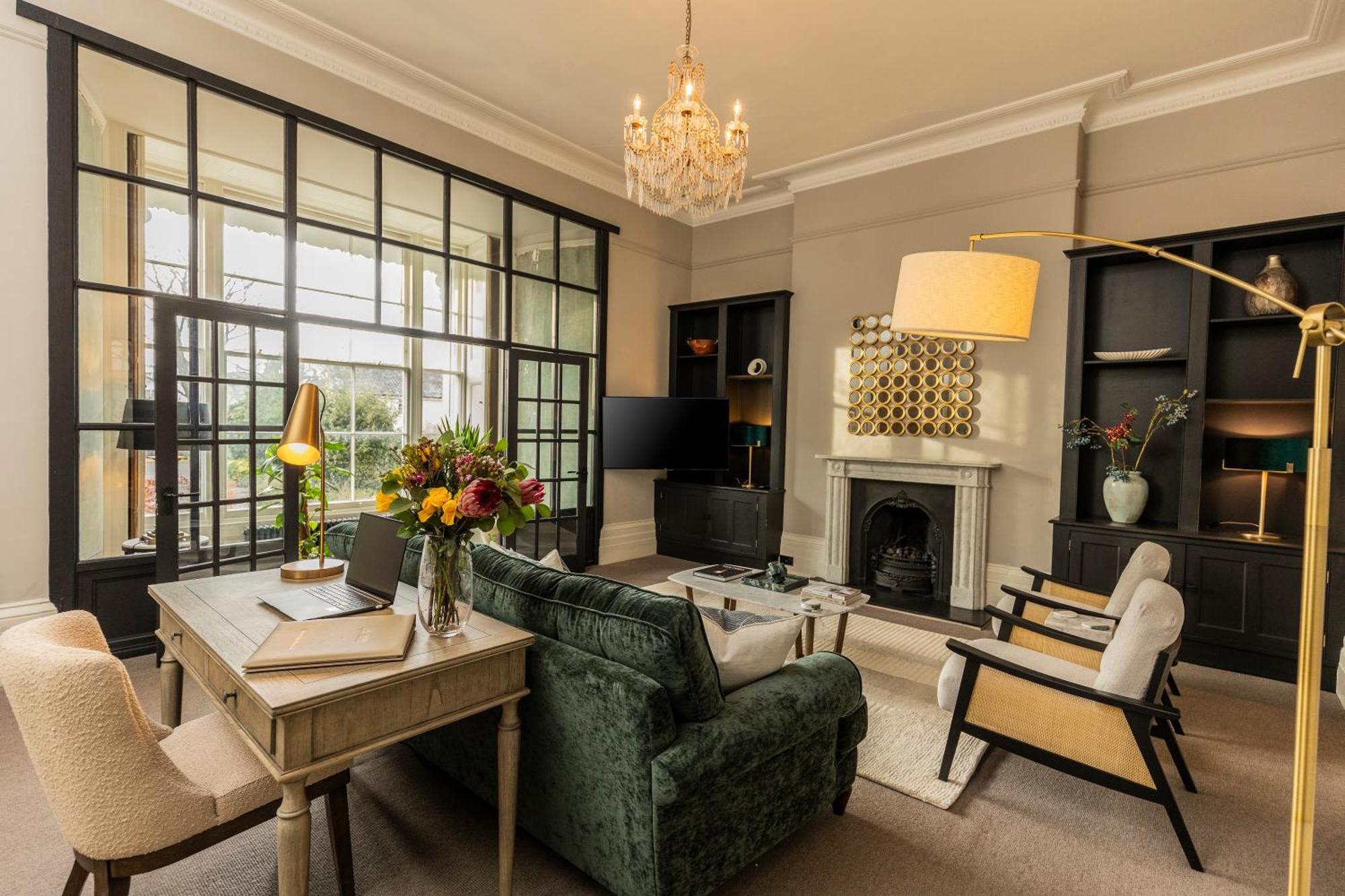 Apartment Malvern - By Luxury
